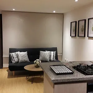 Apartaestudio Usaquen-clinica Santa Fe Apartamento